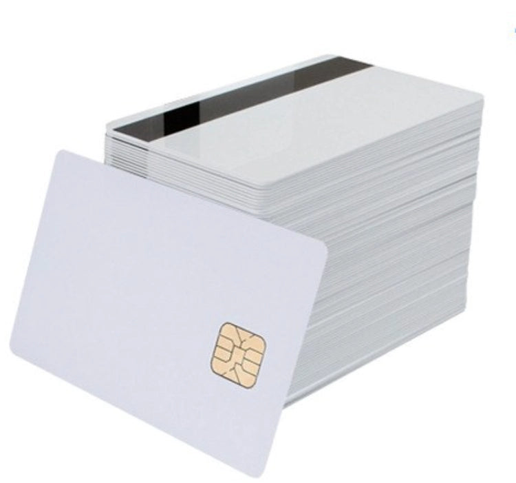 Credencial Sublimable Blanca de PVC con Chip 4428 y Banda Magnética HICO - Ideal para Personalización y Seguridad. Perfecta para Eventos, Accesos y Control. Preventa
